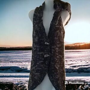 Between Me & You Large Brown Speckeld Knit Hooded Vest